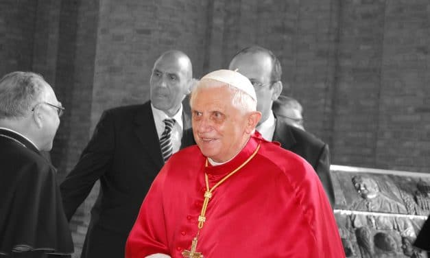 Benedicto XVI publica su reflexión sobre los abusos sexuales