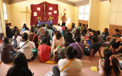Los jóvenes necesitan libertad en la Iglesia