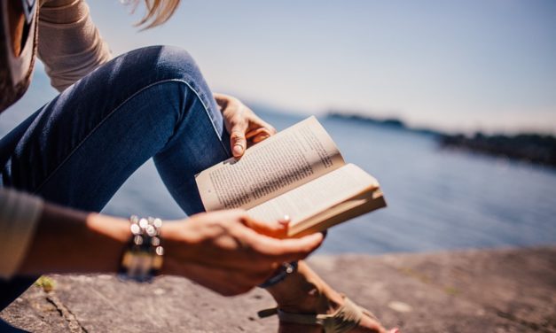 Tres libros para escuchar a Dios cuando parece que todo va mal