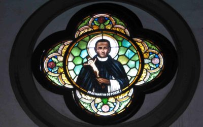 Un santo con súper poderes