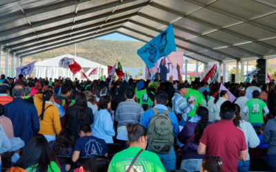 Laicos de brazos abiertos se consagran a Cristo Rey