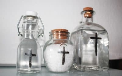 No sostengas tu fe en medallas o en sal