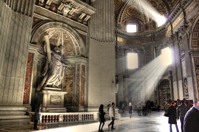 ¿El Vaticano, en bancarrota?