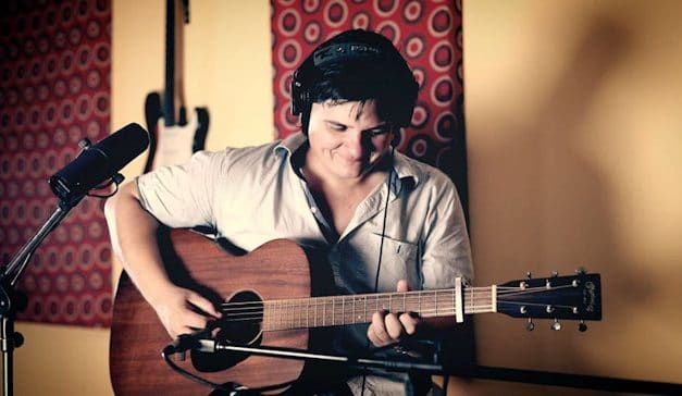 “Si la canción produce  emociones, cumple su objetivo”