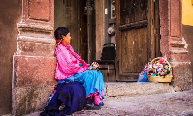 “Abrazamos a nuestro pueblo en su dolor”