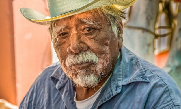 Abrazar a nuestro pueblo en su dolor