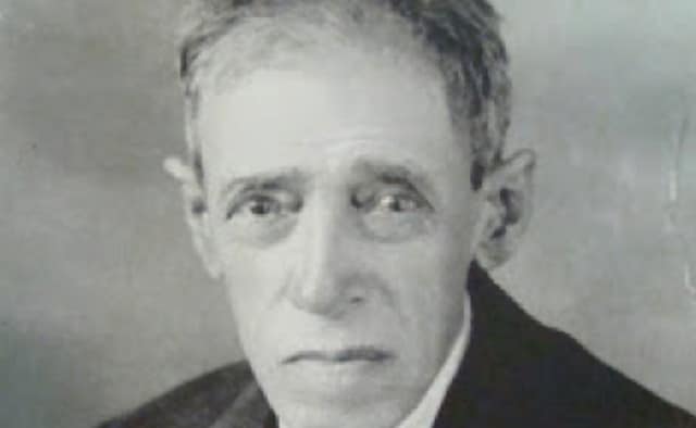 José María Arreola, cura y científico