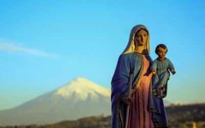 La Candelaria, la fiesta que ilumina al mundo