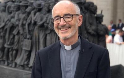 Representante vaticano pide mayor implicación de parroquias en la campaña de vacunación