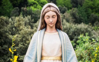 Lo que distingue a la Virgen de todos los demás