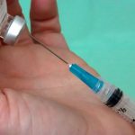 Las vacunas tradicionales llevan metales, pero no son nocivos para la salud