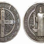 Una medalla y un compromiso: que la Cruz sagrada sea mi luz