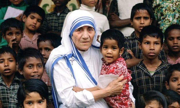 Lo que encontraron en la madre Teresa