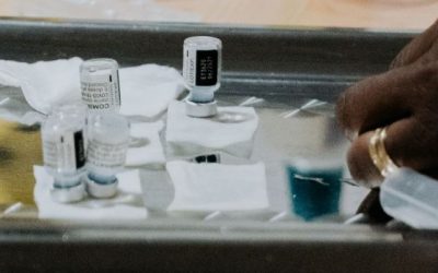 ¿Puedo vacunarme contra la covid-19 con dosis de fabricantes distintos?