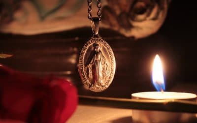 La familia se une a través del Santo Rosario
