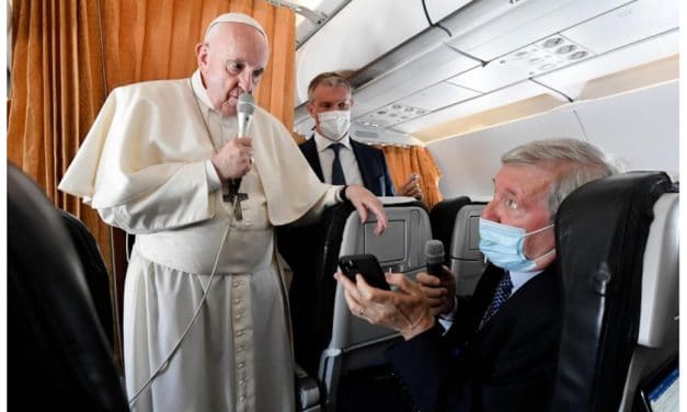 Los periodistas preguntan y el Papa Francisco responde