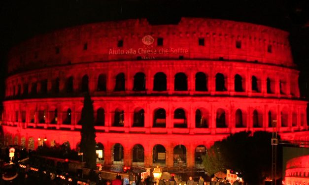 RedWeek 2021 iluminará de rojo edificios, iglesias y monumentos por los perseguidos