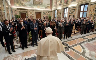 “Combatan las fake news de la pandemia, busquen la verdad”