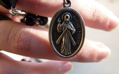 Las Llagas Gloriosas de la Divina Misericordia de Jesús