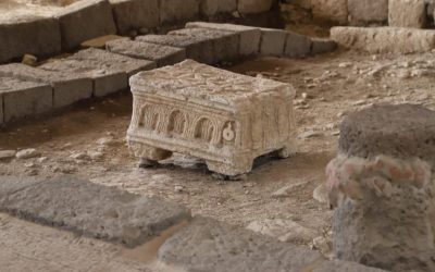 La piedra de Magdala vuelve a casa