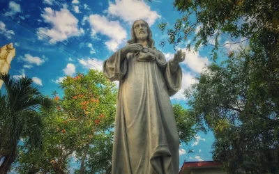 Himno del Sagrado Corazón de Jesús (de la oración del Papa Pío IX)