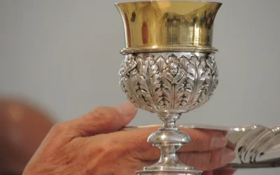 Defendamos a la Eucaristía