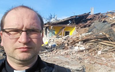 Ucrania: Un auto para la parroquia que ahora es refugio