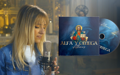 La cantante católica Athenas nominada al Latin Grammy