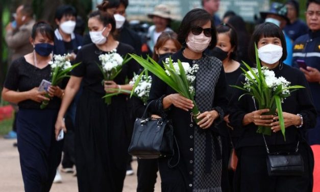 Dolor del Papa por la masacre en Tailandia: Horrible ataque contra inocentes