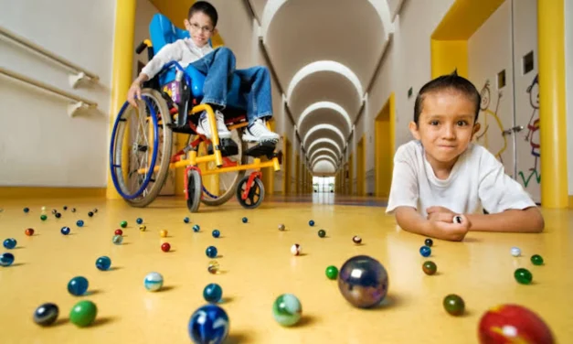Teletón: 25 años y 640 mil niños rehabilitados en México
