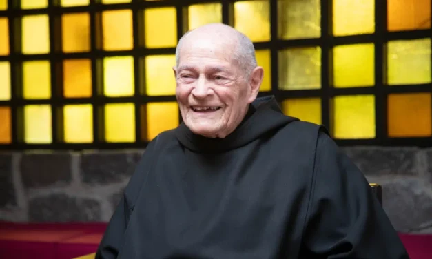 Fray Gabriel Chávez de la Mora: sacerdote, liturgo, arquitecto y artista
