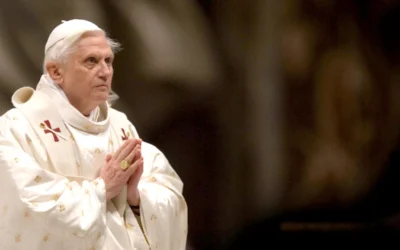 Pastor, es decir, maestro y testigo de la fe