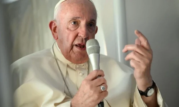 ¿De partido o de la Iglesia?