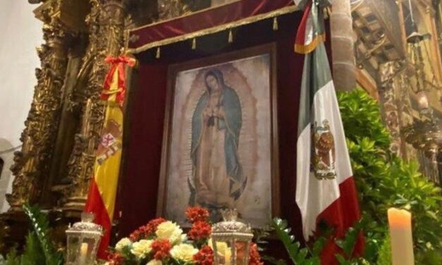 Papa Francisco: “María es siempre para su Pueblo vínculo de comunión”