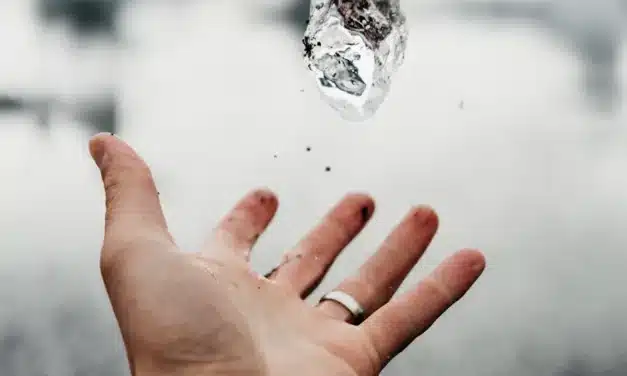 Algo más que un diamante