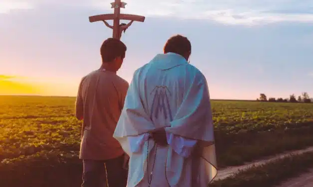 Los Viacrucis nunca se recorren a solas