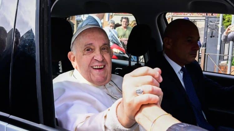 El Papa ha sido dado de alta del Hospital Gemelli