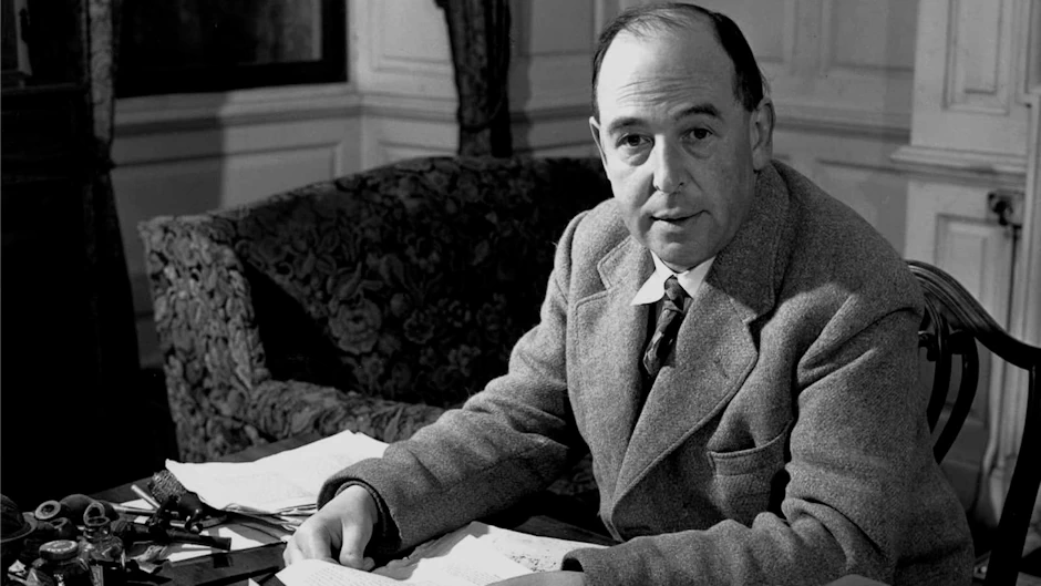 C.S. Lewis: una larga travesía hasta la trascendencia