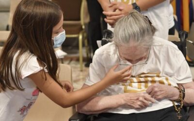 El Papa pide no dejar a los ancianos solos: Aprender de ellos como fuente de sabiduría