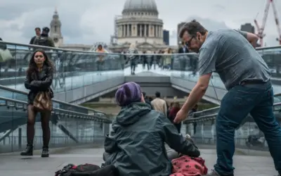 El Papa Francisco pide oración y compromiso por quienes “viven al margen de la sociedad”