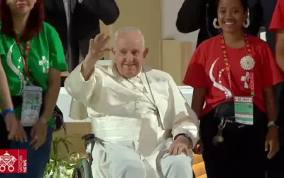 El Papa en la Vigilia de la JMJ: Jóvenes, sean para los demás raíces de alegría