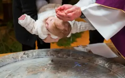 ¿Son válidos los sacramentos que imparten los sacerdotes falsos?