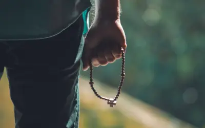 Meditar los misterios del Rosario