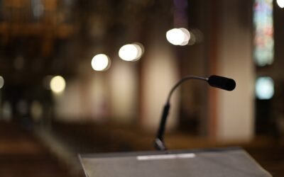 Dos modos de debatir en el parlamento