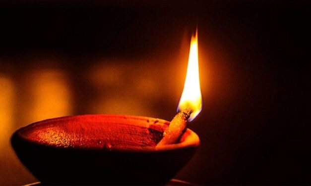 La pequeña luz del sínodo en la hora oscura del mundo