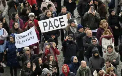 El Papa confía a María la paz en Ucrania, Palestina e Israel
