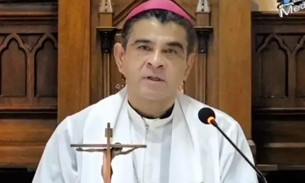 Nicaragua. Liberados los obispos Álvarez, Mora y otros sacerdotes. Están en Roma