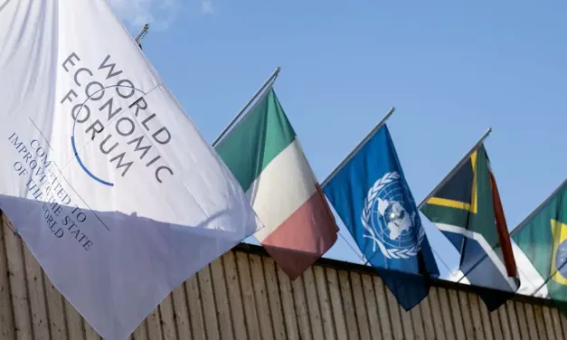 Davos, el Papa: Aún hambre, explotación, analfabetismo. ¿Cómo es posible?