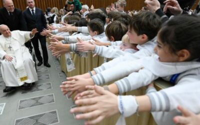 Francisco: Busquen la verdad, las modas, los «like» o los «followers» condicionan