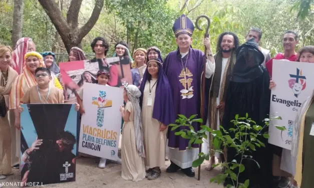 Viacrucis en la playa